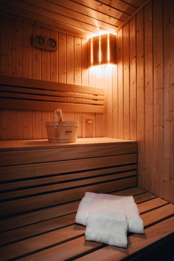 Luxury Oasis, Sauna, Ac And Free Parking Brno Zewnętrze zdjęcie